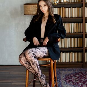 Model - Michelle pussy