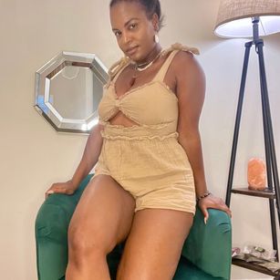 Model - Pepper Kat bigbutt