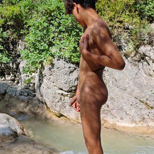 Model - david_blue1 sado