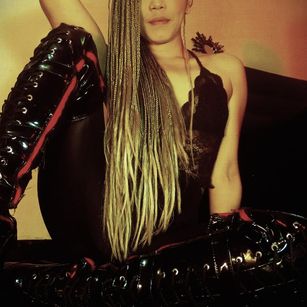 Model - mistressdanna humillation