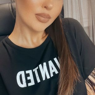 Model - LanaVIP femdom