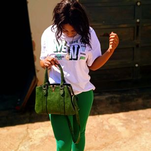 Model - Ebonyqueen Sexy