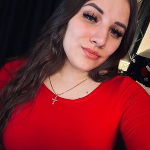 Model - your mezmerizing Sofia dildo