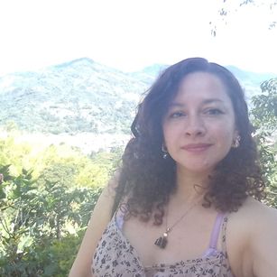 Model - artesana dildo