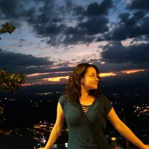 Model - artesana feet