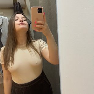 Model - Alexxxa Lawrence dirtytalk