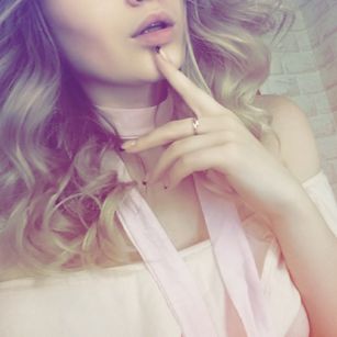 Model - Katy_Kryshtov blonde