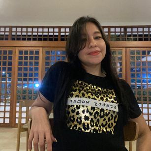 Model - FresitaPaisa LATIN