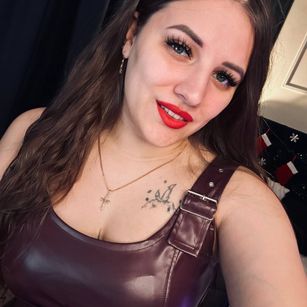 Model - your mezmerizing Sofia roleplay