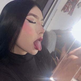 Model - BellaDalthon roleplay