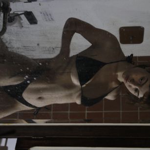 Model - Farner Flex Fetiche