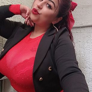 Model - zully jones slave