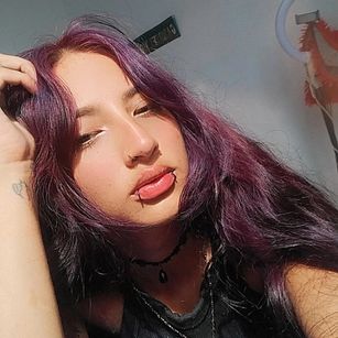 Model - Samara Saenz dildo