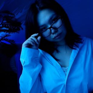 Model - Moana mistress