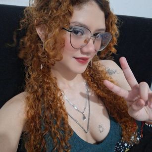 Model - Birdie_0 boobs