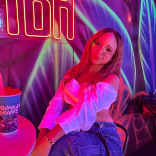 Model - MelanieRoah fetish