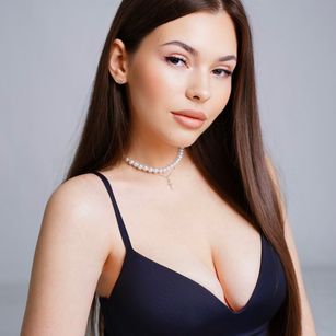 Model - itsmealexxxa roleplay