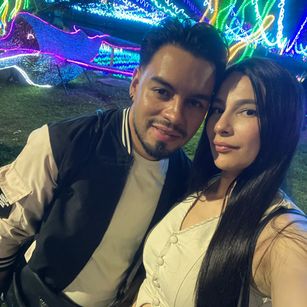 Model - ArianaAndDave roleplay