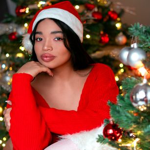 Model - LilyFoxx pussy