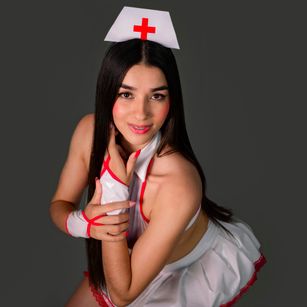 Model - Isabelle Rose pussy