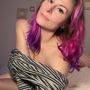 Model - Lana Deluxe Amateur