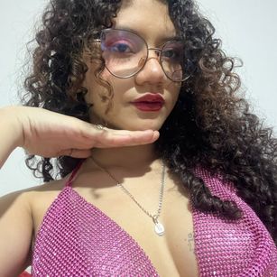 Model - Birdie_0 boobs