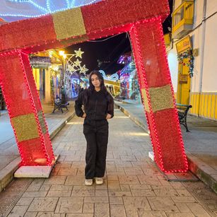 Model - KatherinJohns 18