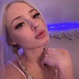 Model - Evarmore anal