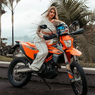 Model - Andy_Robert dirty