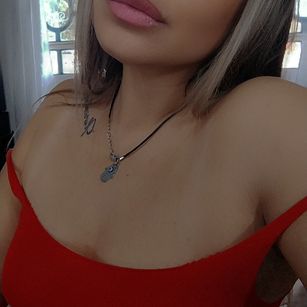 Model - Natalia Santamaria couple