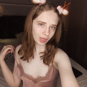 Model - Camilla young