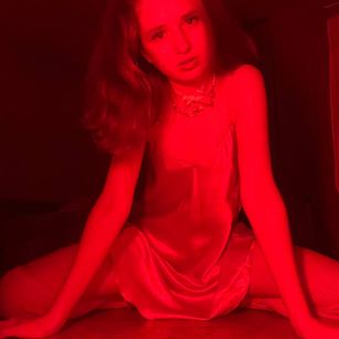 Model - Camilla hairy