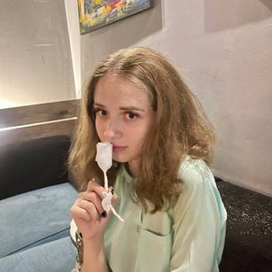 Model - Camilla teen