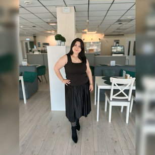 Model - YourSweetKiss Brauneyes