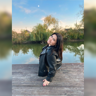 Model - YourSweetKiss kiss