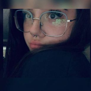 Model - Betty mistress