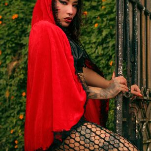 Model - Selina Kyle smalltits