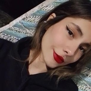 Model - NathalyJohns pussy