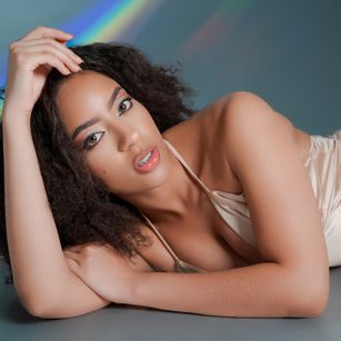 Model - Miranda deepthroat