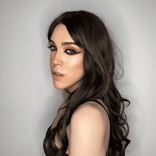 Model - Stripperella cum