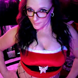 Model - A.J Buttons fastresponse