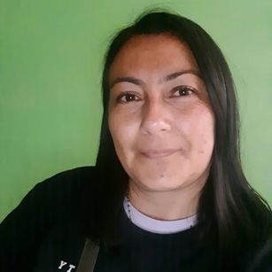 Model - Ashly hank Gape