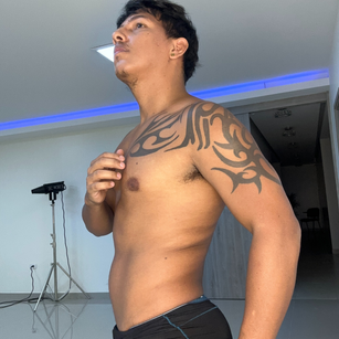 Model - yaoiboy joi