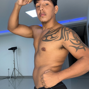 Model - yaoiboy young