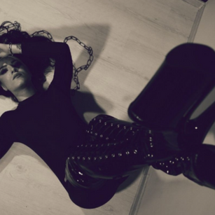 Model - Izabel fastresponse