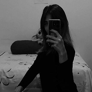 Model - NathalyJohns latin