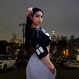 Model - KatherinJohns JOI