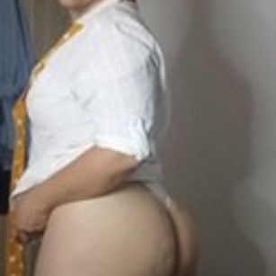 Model - Madeline Sade milf