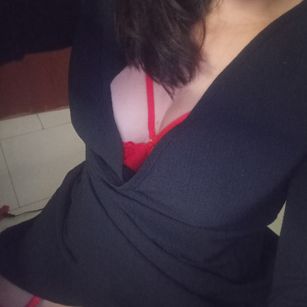 Model - Madeline Sade bigass