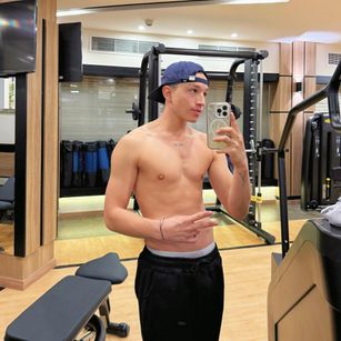 Model - White_chocolate bigass